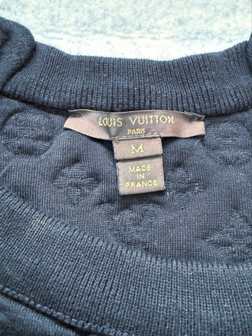 ルイヴィトン モノグラ厶 LV エンボス加工 トップス スウェット レディース黒