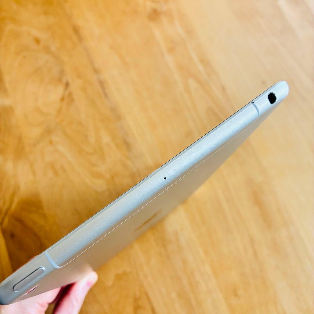 iPad mini 第5世代 シルバー 64GB セルラー 訳アリ