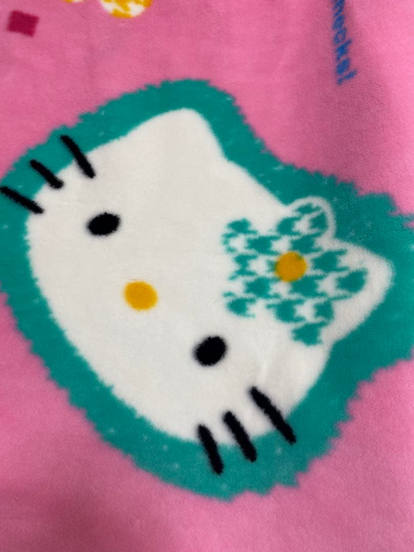 昭和レトロ　ハローキティ カーペット ラグ ブランケット