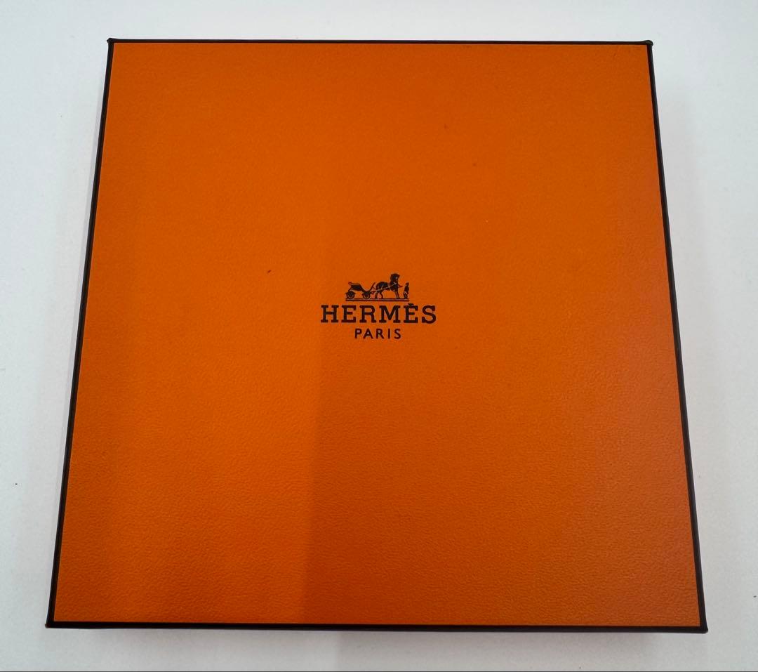 HERMES ライトブルー ハンカチ　新品