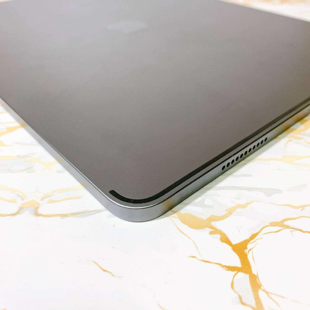 美品iPad Pro 12.9インチ 第五世代 128GB BT90%