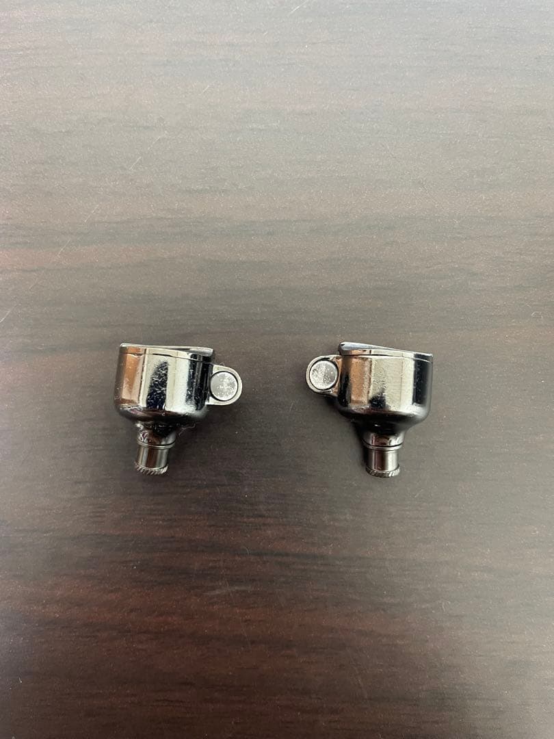 イヤホン FIIO FD7