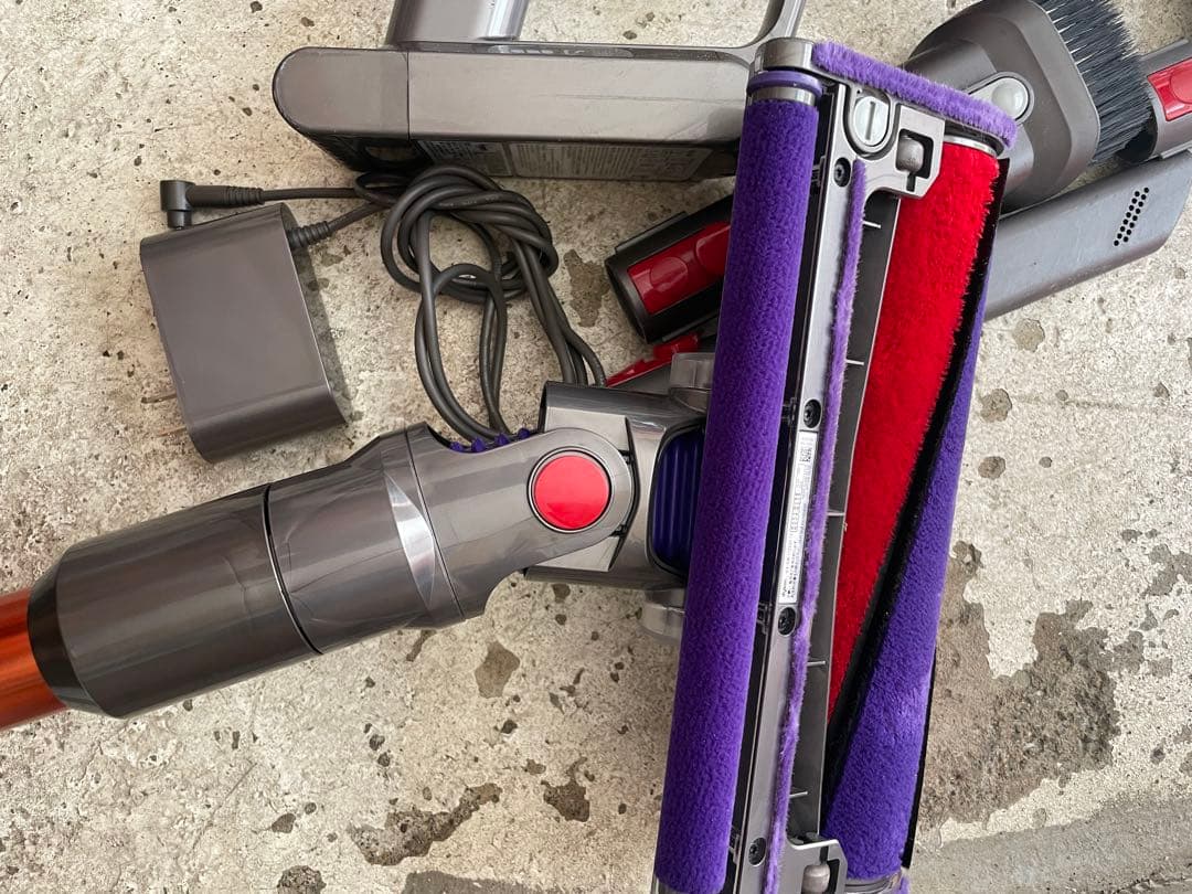 Dyson V12モーターヘット