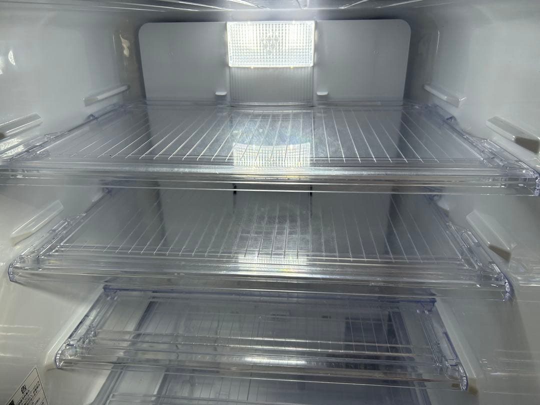 シャープ　プラズマクラスター　冷蔵庫　356リットル　二人暮らし