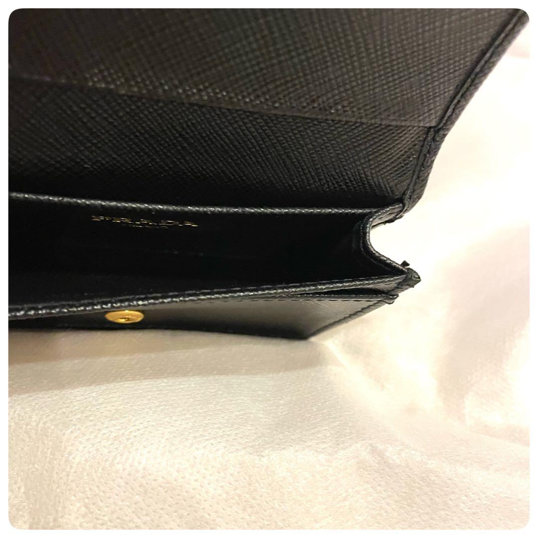 新品未使用✨　プラダ カードケース　名刺入れ ギャランティカード　箱付き