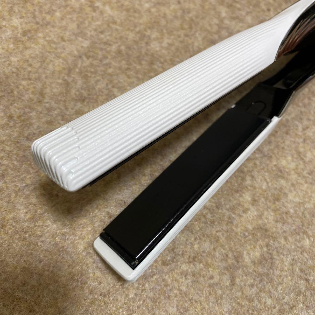 MTG リファ　ビューテック ストレートアイロン　ヘアビューロン　ReFa