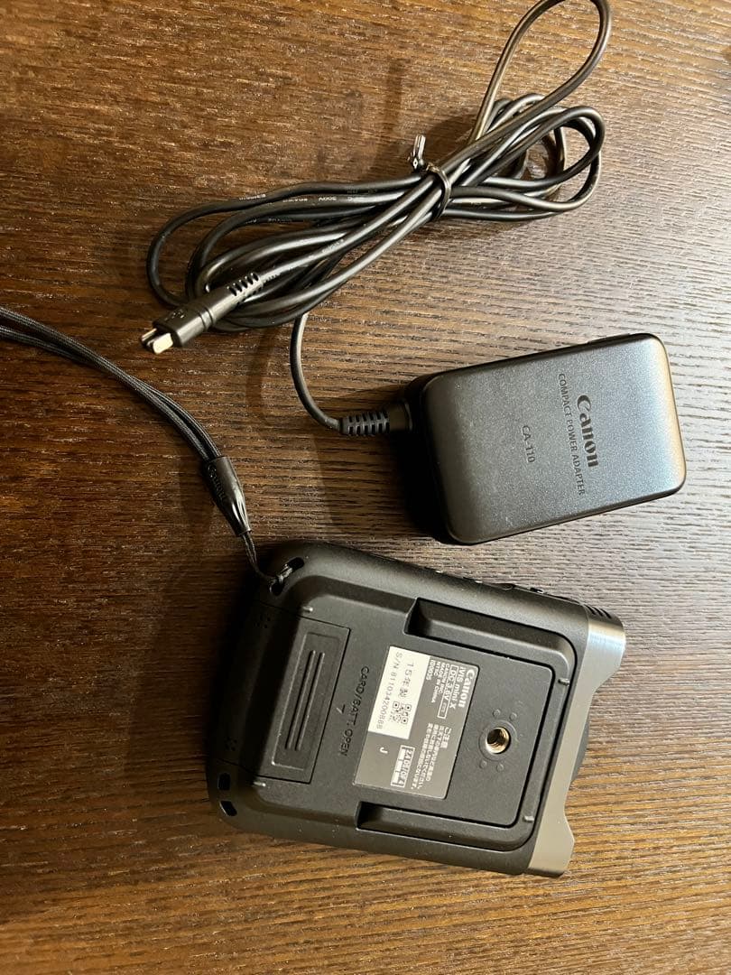 Canon IVIS mini X 本体と付属品(ケース付き)