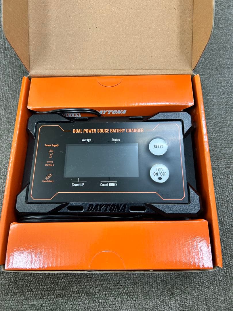DAYTONA ポータブル バッテリーチャージャー