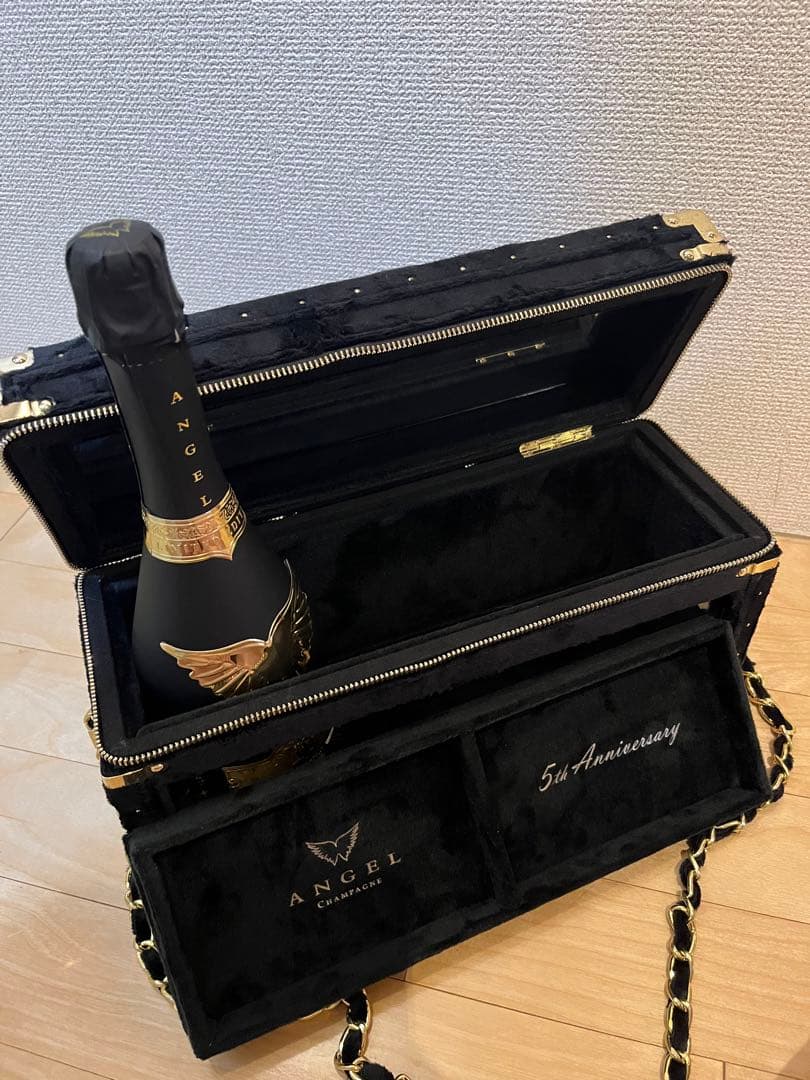 エンジェル ANGEL Brut BLACK 5周年記念　ファージップケース付き