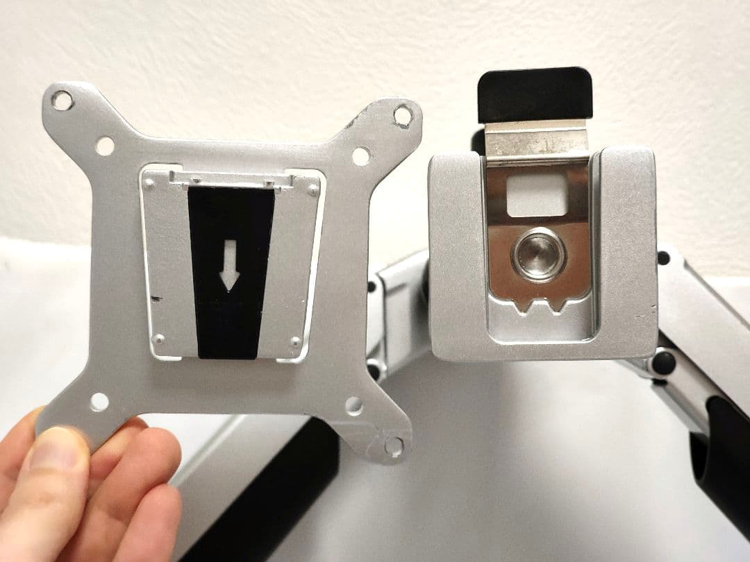 サンワサプライ 100-LA025 デュアルモニターアーム ガス圧式 34インチ