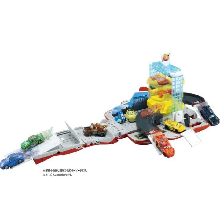 カーズ　トルネードシューターに変身！マックィーン