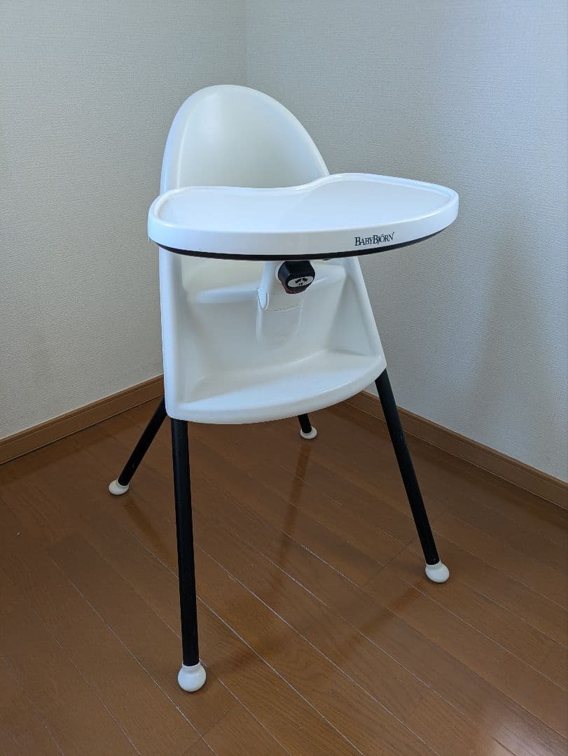 Baby bjorn　ハイチェア