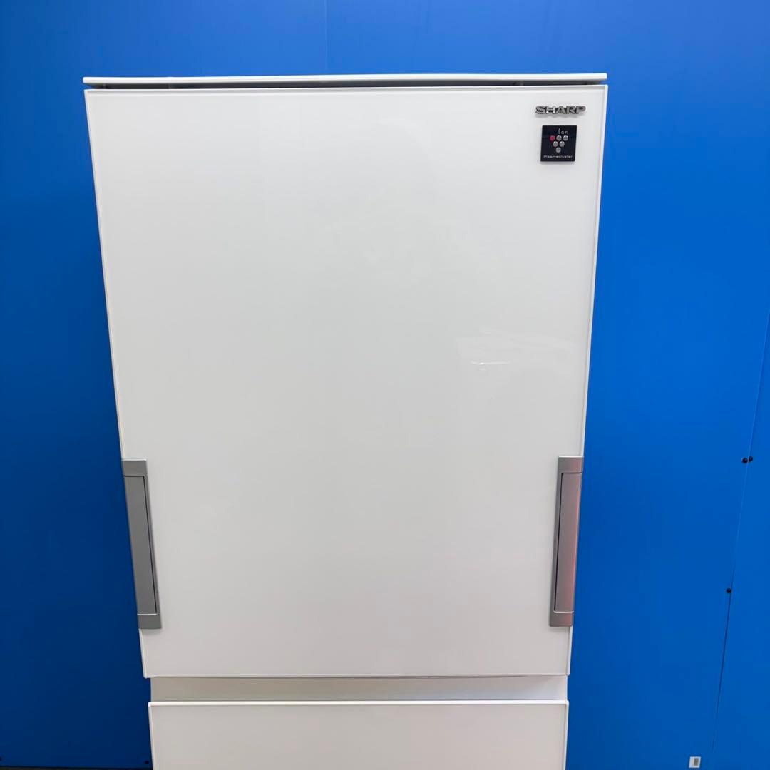 660 SHARP 大型冷蔵庫　どっちもドア　300L強　自動製氷　小型　格安