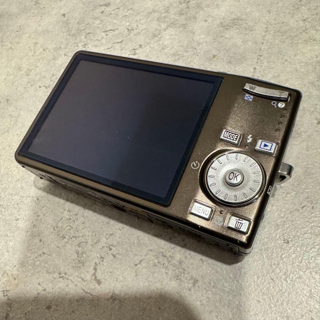美品＊Nikon COOLPIX S700 ブラウン