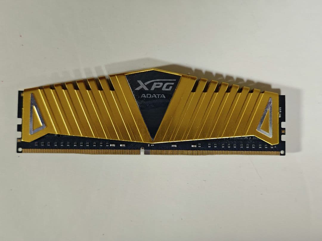 A-DATA XPG DDR4 32GB×1 3200 CL16 メモリー