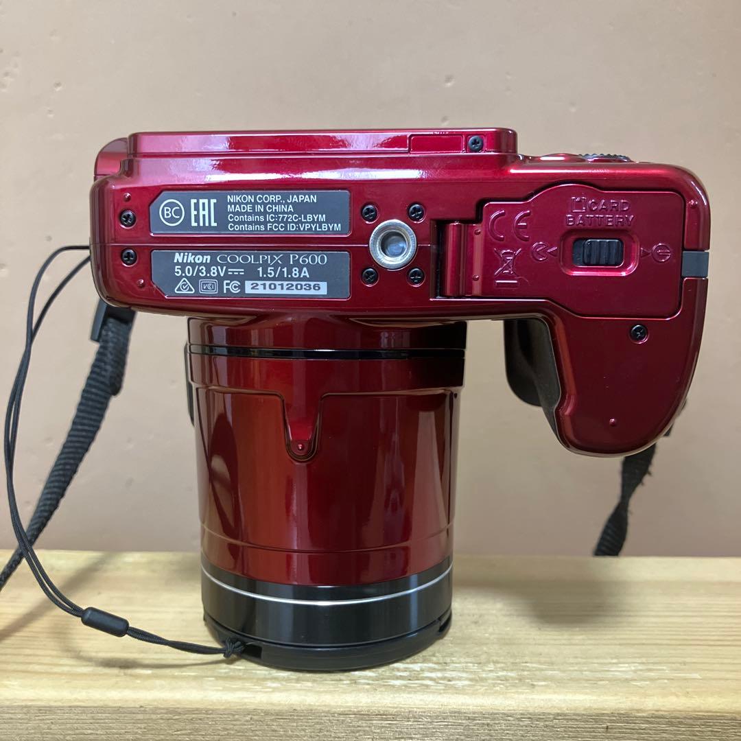 Nikon COOLPIX P600 光学60倍 コンデジ　予備バッテリー付き