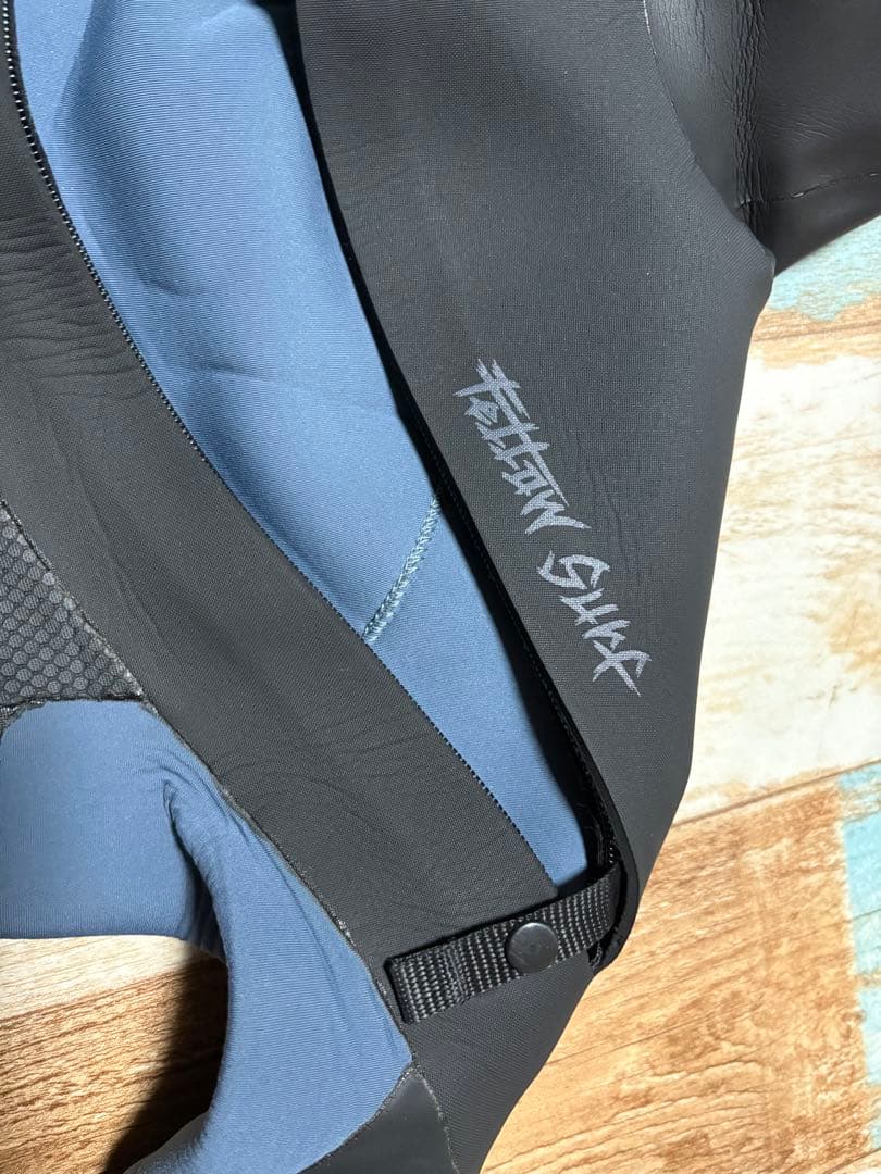 FELLON SURF☆ウエットスーツ（140㎝）