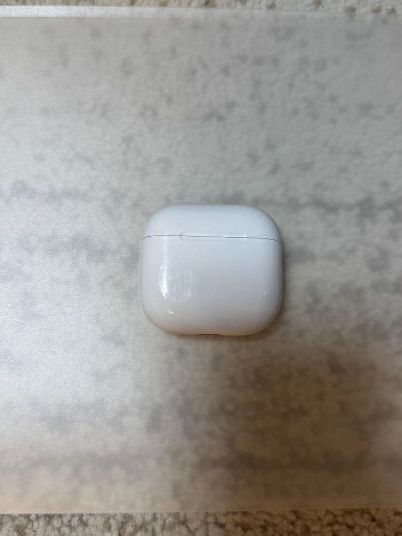 Apple AirPods4 第4世代 アクティブノイズキャンセリングモデル