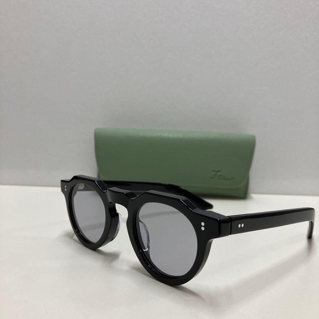 few (f5)のサングラス