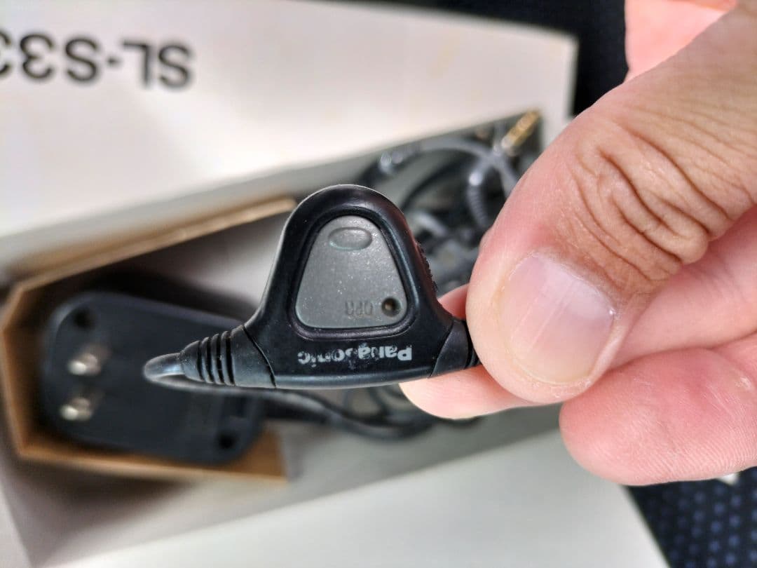 早い者勝ち【完品】Panasonic 車用 ポータブルCDプレイヤー、激レア商品