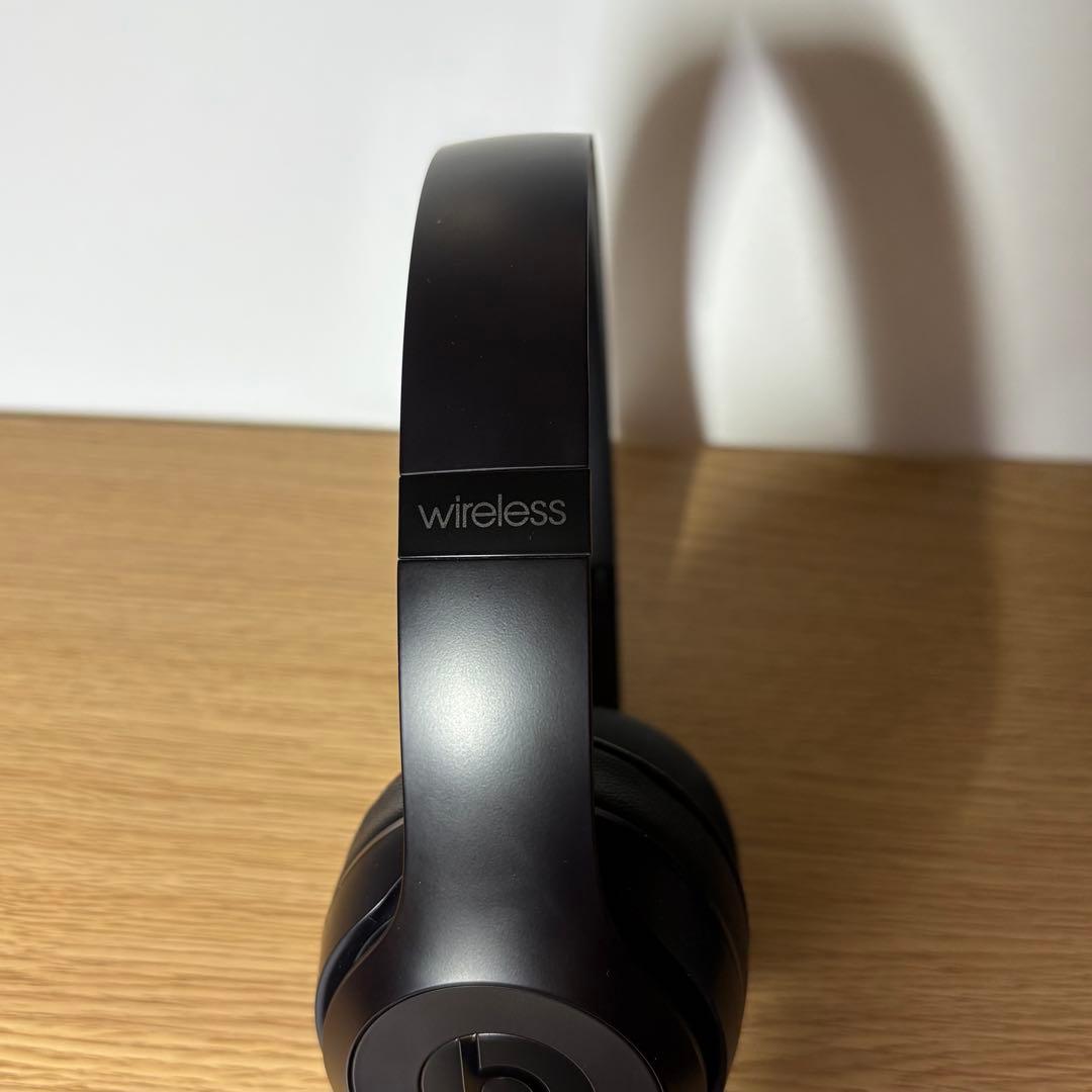 Beats Solo3 ワイヤレスヘッドホン