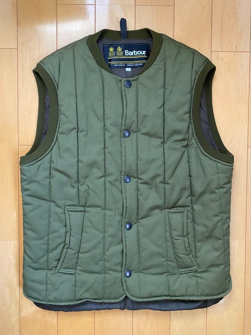 Barbour、バブアー、ベスト、ダウンジャケット、カーキ、サイズ:M