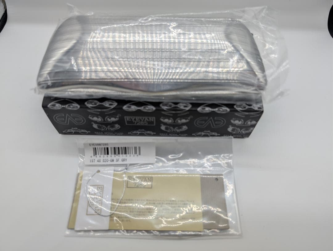 小物 EYEVAN 7285 197 col. 820 VINTAGE SILVER