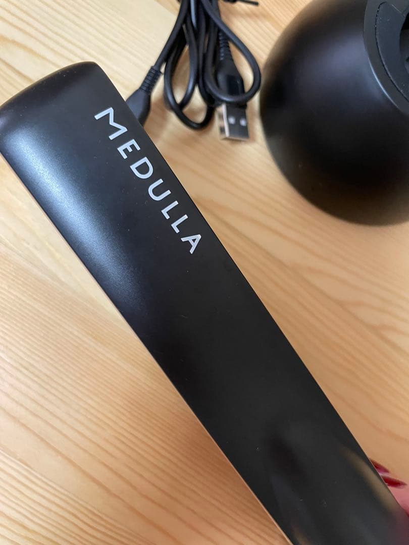MEDULLA 超音波ヘアアイロン＋シャンプースカルプブラシ（未開封）付き