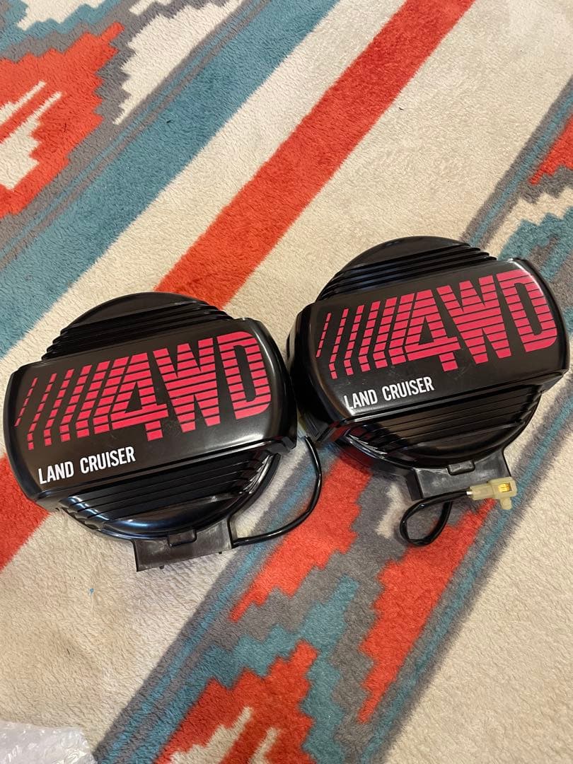 ブ*ン様 ランドクルーザー　ランクル60、70用　　　　フォグランプ 純正品