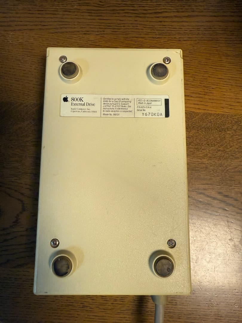 雪*風様 Apple Macintosh Plus 1Mb （動きません）