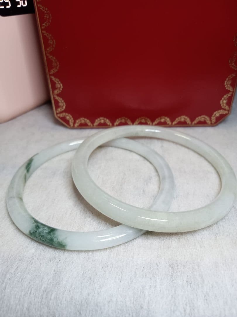 おすすめ✨新品✨天然翡翠 バングル ミャンマー　A貨　無含浸無着色　サイズ57