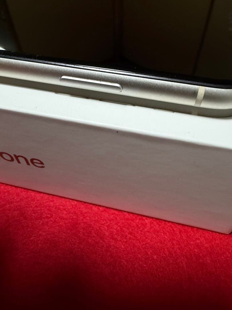 Apple iPhone 11 ホワイト 64GB ホワイト　SIMフリー