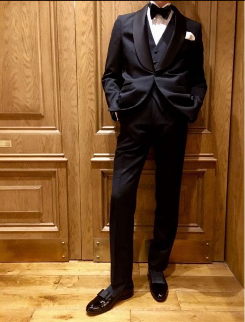 TREAT 黒 ドレスシューズ