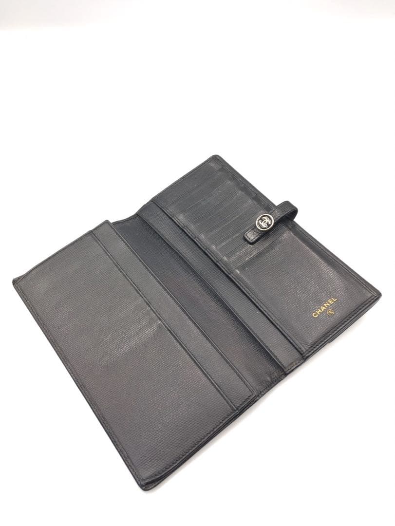 シャネル　ココボタン　長財布