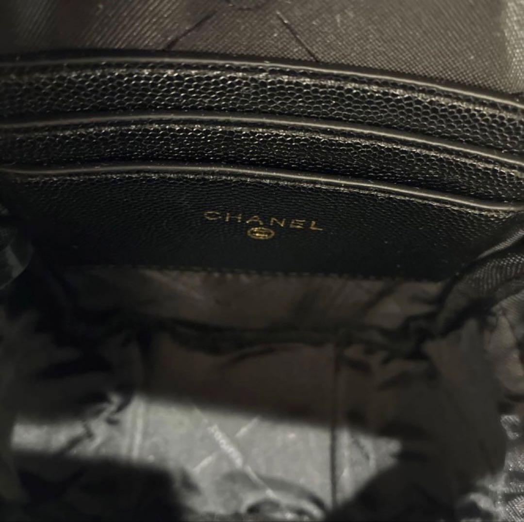 CHANEL ブラックレザー キルティングバッグ