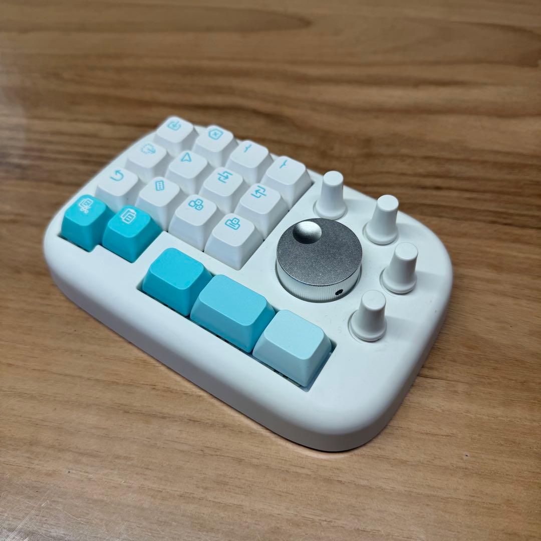 Creator Pad 左手用（CP001-01）USB接続 Davinci用