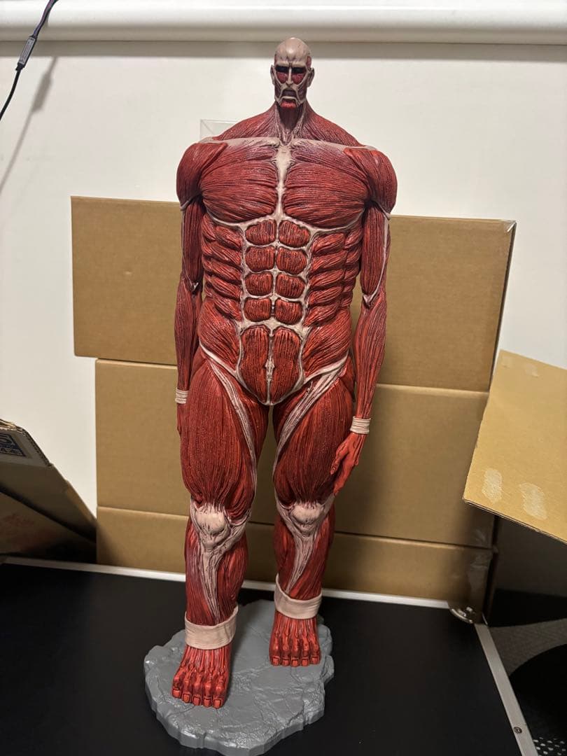 【teri】一番くじ　進撃の巨人　ラストワン賞　超大型巨人箱付き