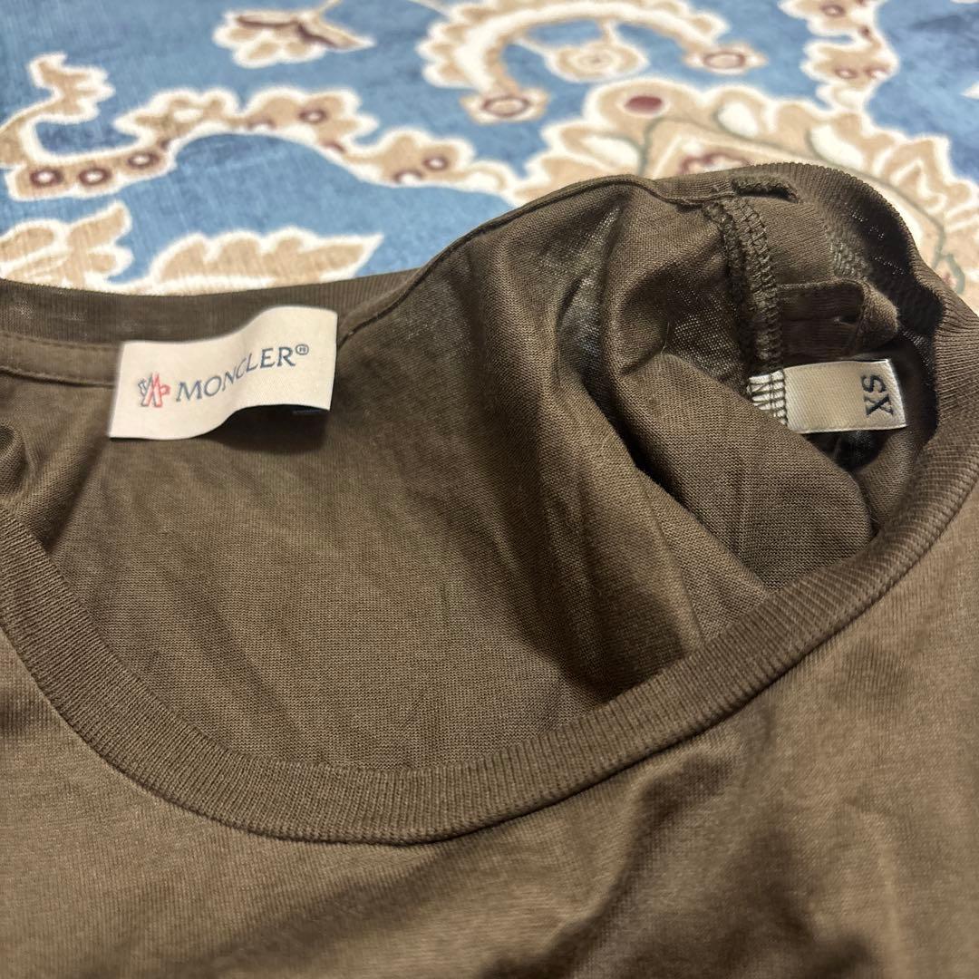 MONCLER ダークグリーン 長袖Tシャツ