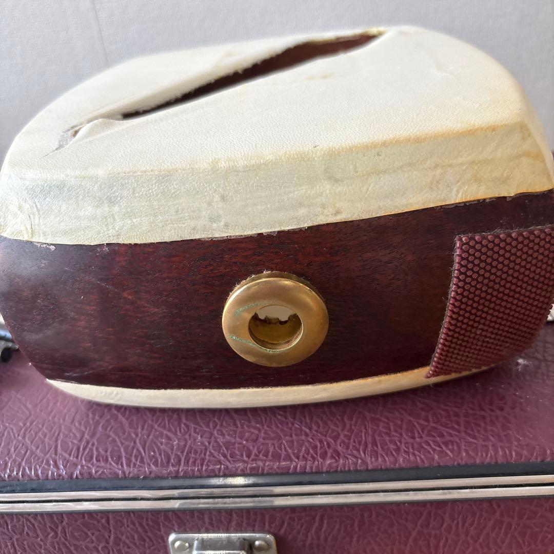 三味線　太棹　紅木　皮破れ　ハードケース付き　全長約102cm