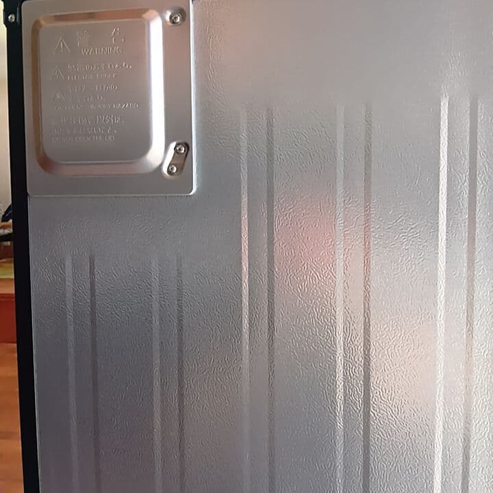 Haier2ドア冷蔵庫 黒 一人暮らし 2023 霜取不要 耐熱天板 『美品』