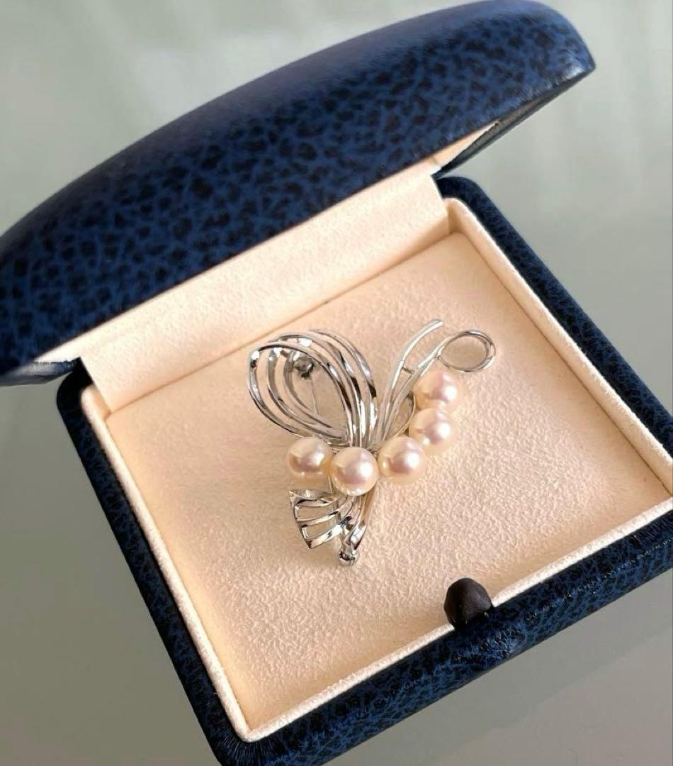MIKIMOTO アコヤパールブローチ　銀製 皇室御用達　人気廃番