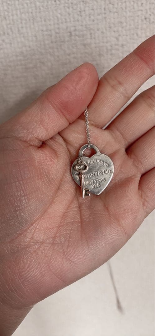 Tiffany & Co. ハート型ペンダント 925