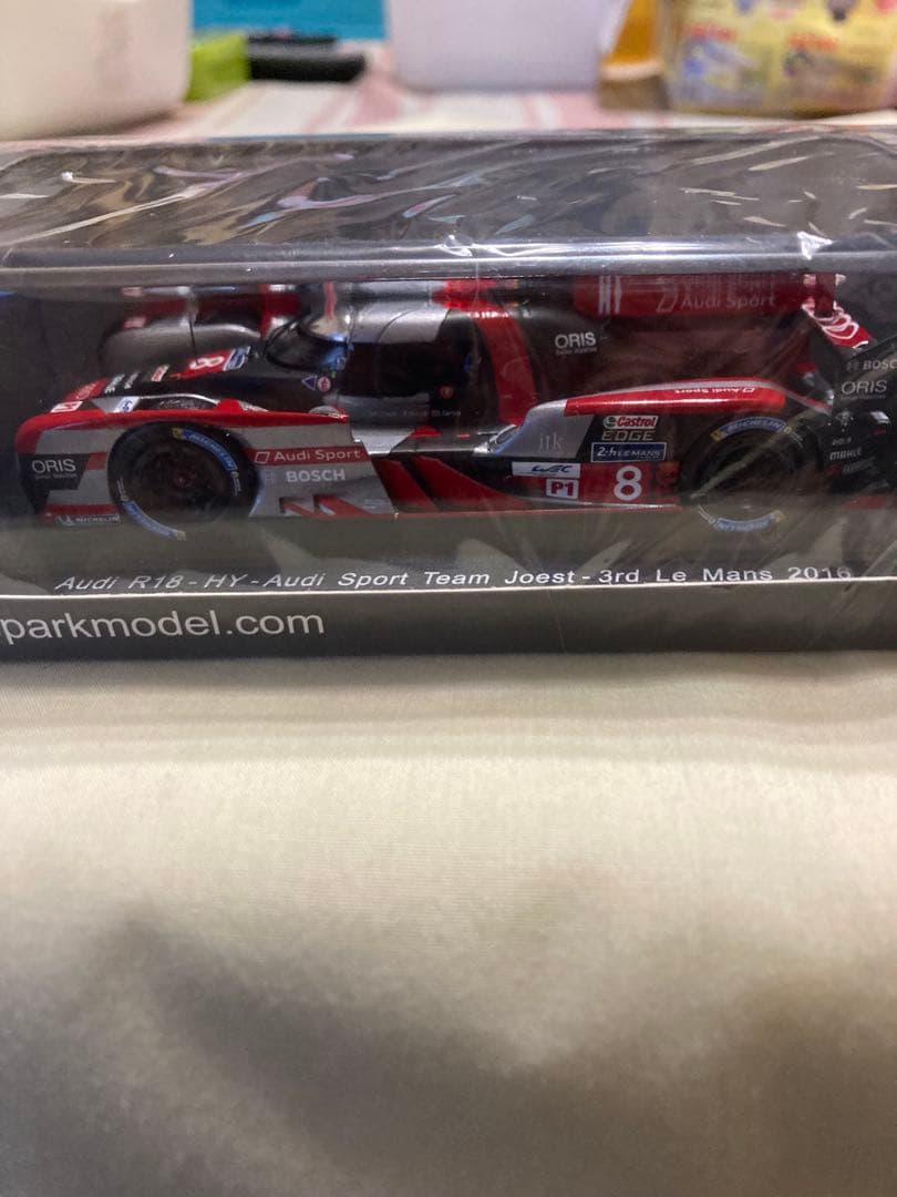 スパーク 1/43 アウディ R18 HY LM2016 No.8 3位