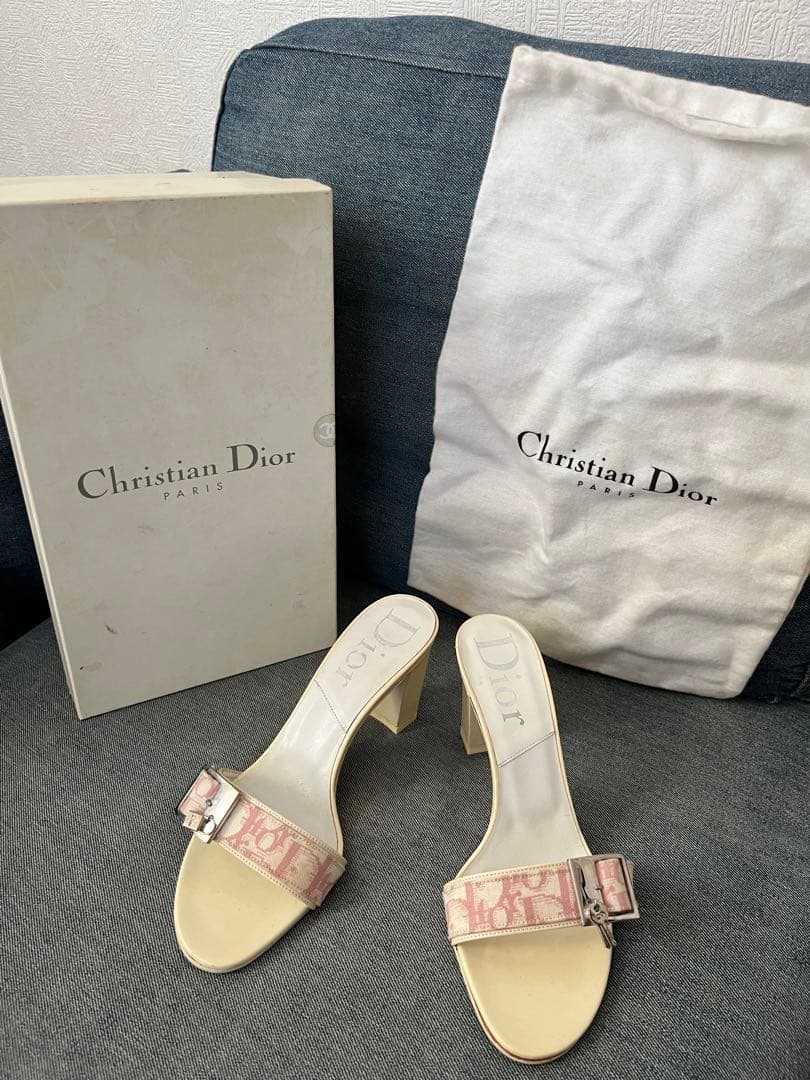 Christian Dior サンダル ピンクトロッター 箱、袋付きディオール