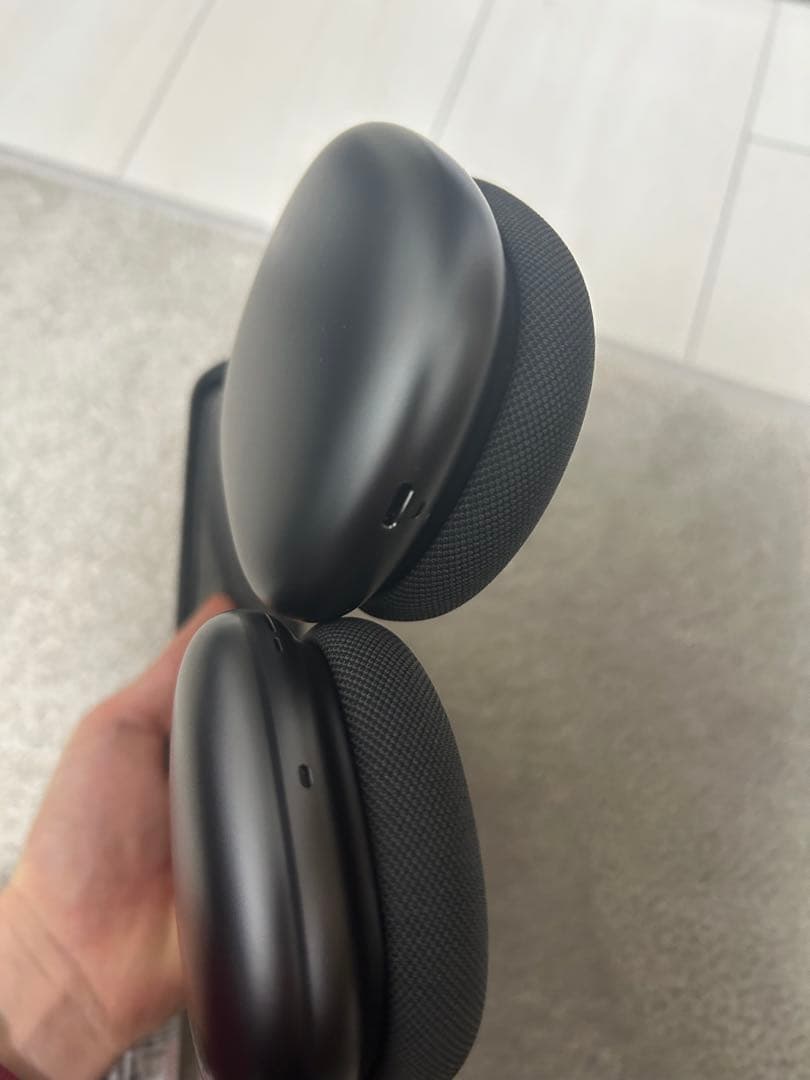 AirPods max スペースグレー