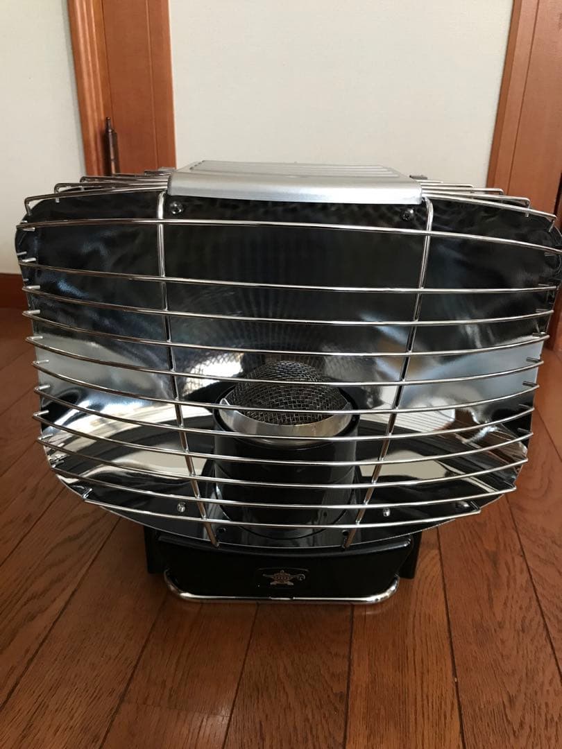 y*i様 センゴクアラジン　カセットガスストーブ　シルバークイーン