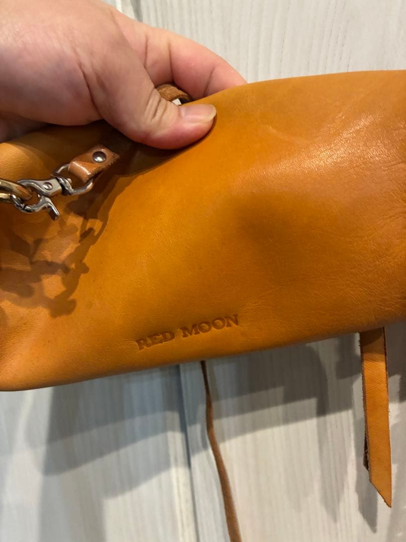 レッドムーン　レザーポーチ　キャメル