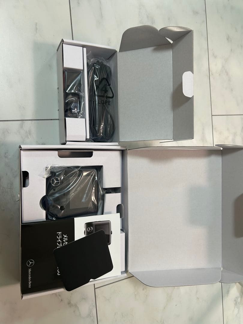 メルセデス•ベンツ前後純正ドライブレコーダー360度