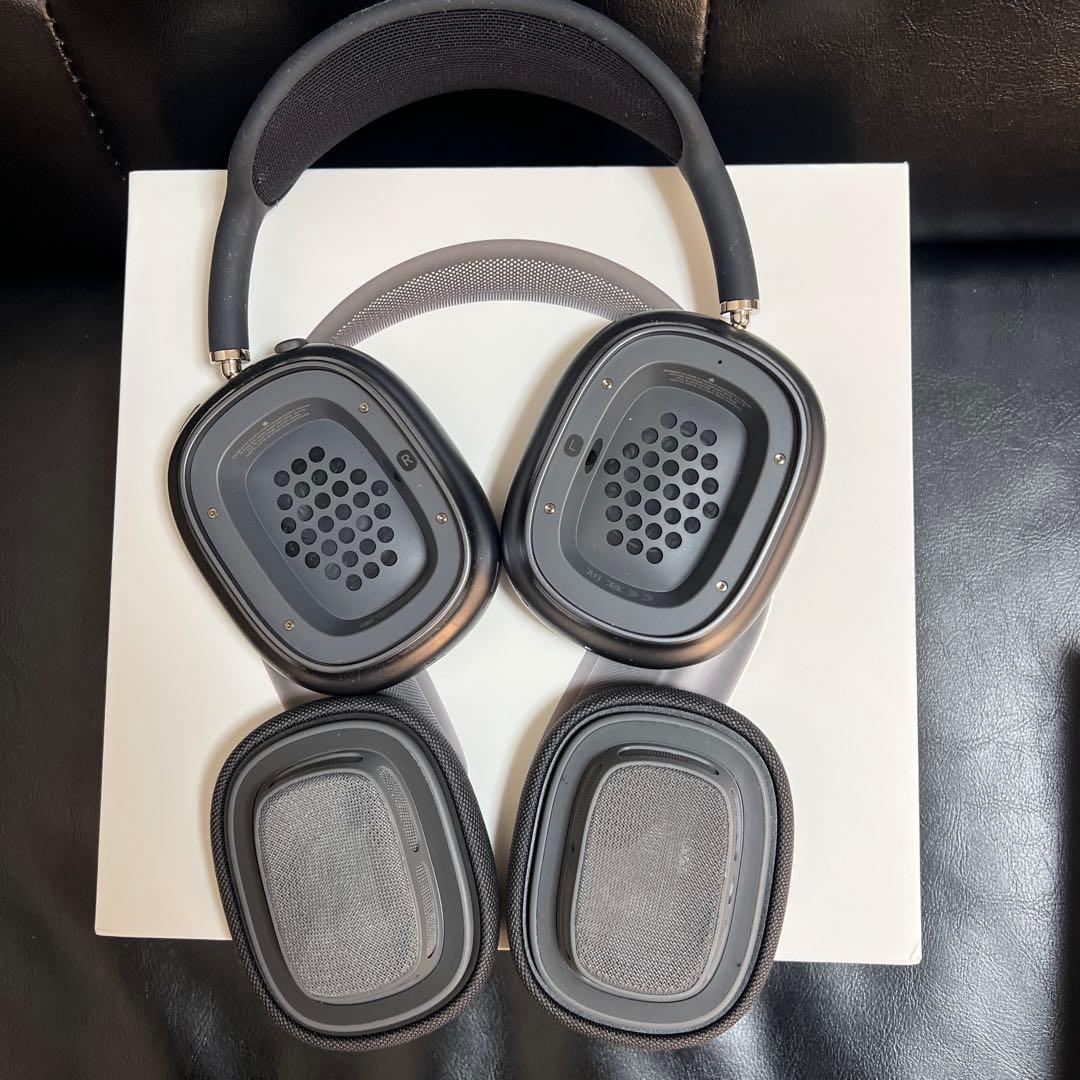 AirPods Max グレー