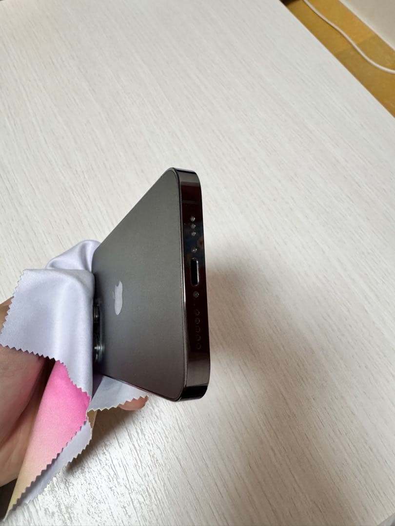 Apple iPhone 13 Pro 箱、付属品なし